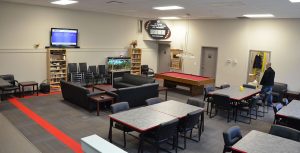 Interrior common room affordable senior housing winnipeg